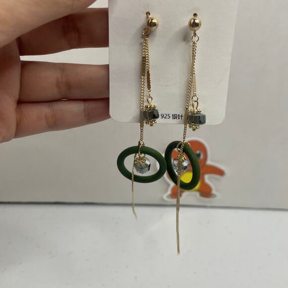 NWT Lot Of 2 Earrings Piercing Dangling Green Circles Gold Pattern - Picture 10 of 11